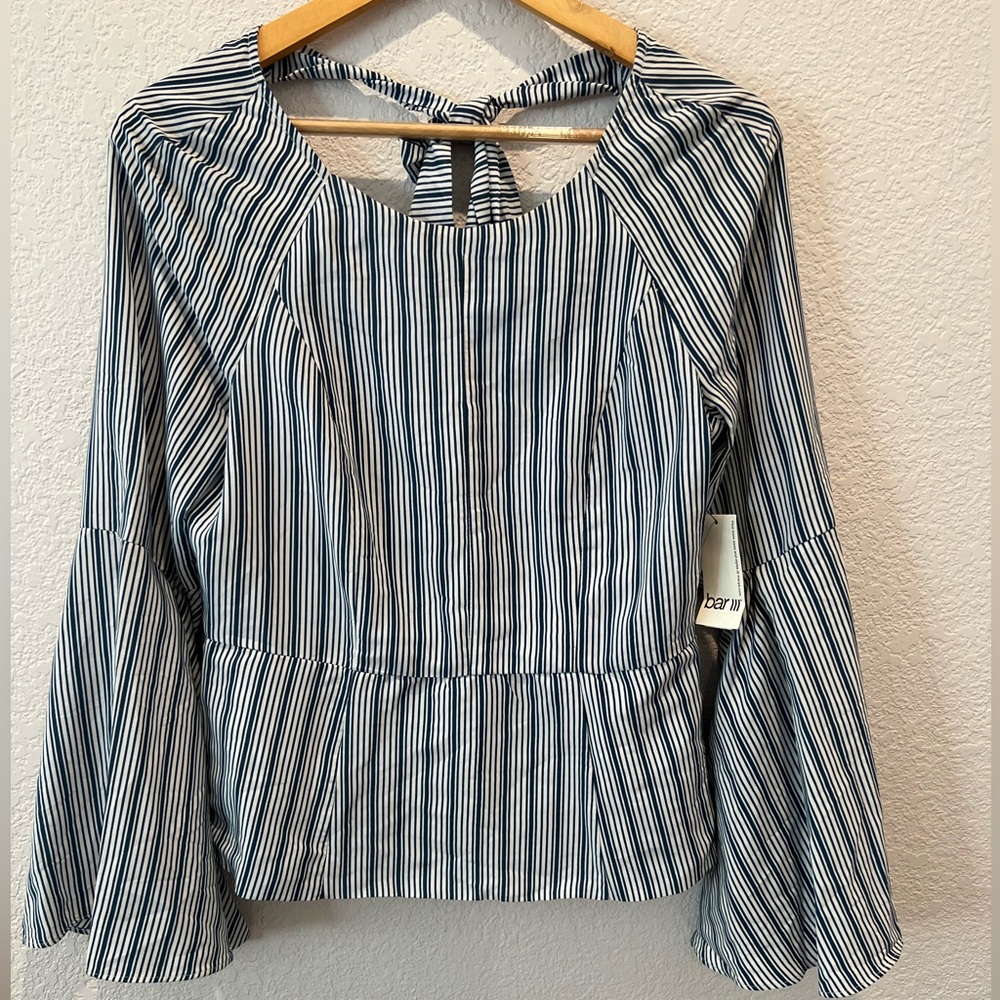 Bar III Blouse, NWT, size M, navy and white stripes